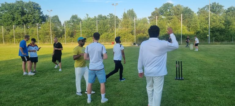 Cricket-Abteilung begeistert beim TuS-Sommerfest