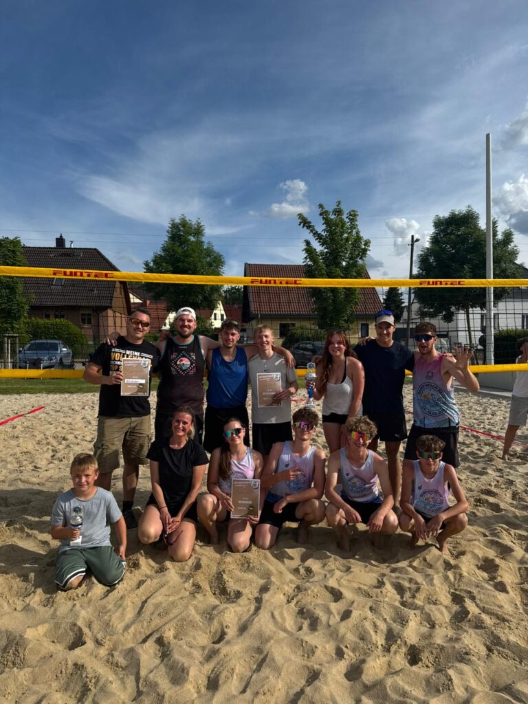 Turniersieg und Podestplätze: Unsere Volleyballer rocken in Mosigkau!
